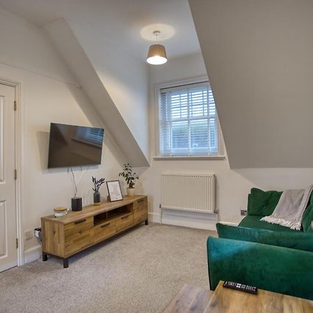 Wonderful West End - Parking Inc Apartment Folkestone Exterior photo